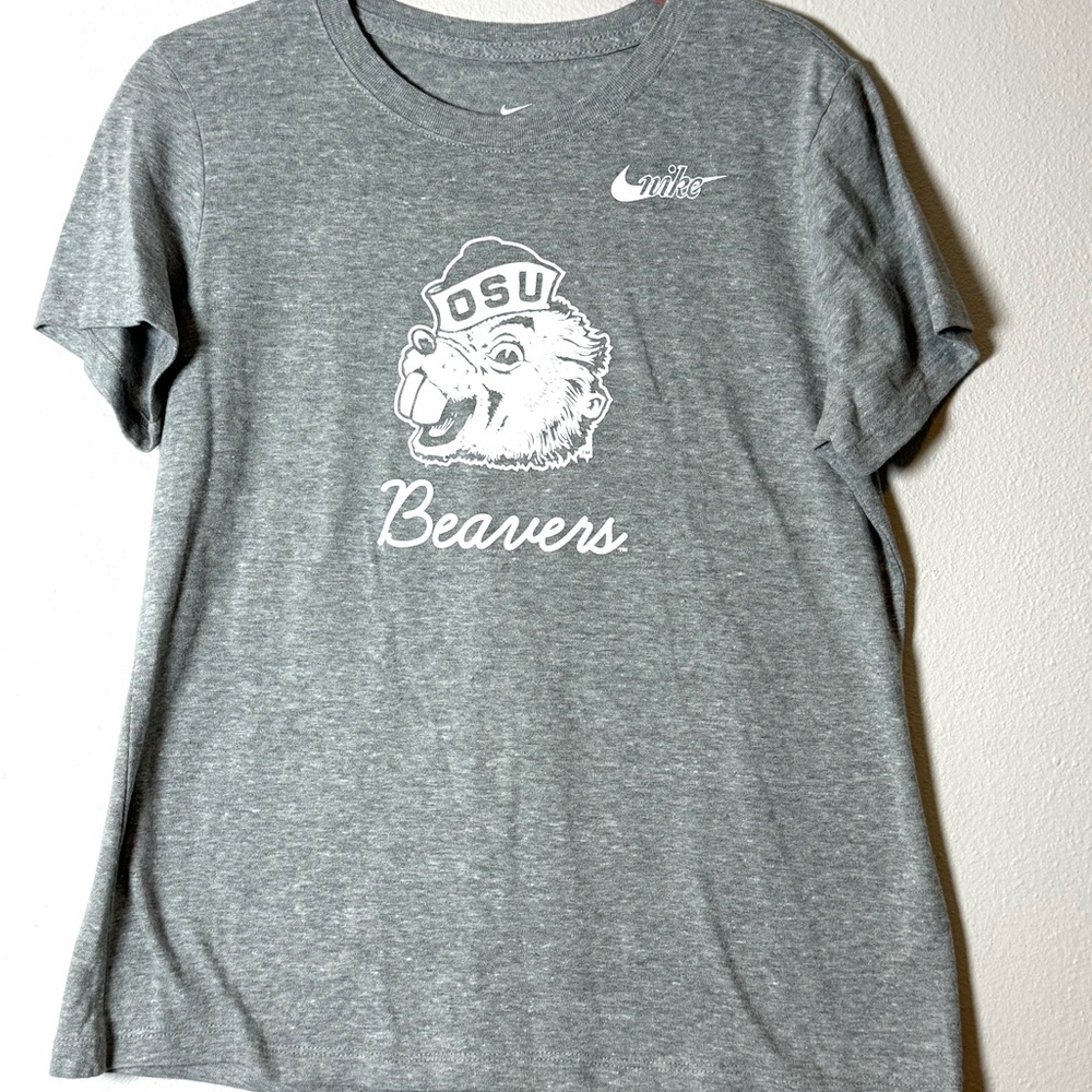 Nike Gray OSU BeaversGraphic Shirt